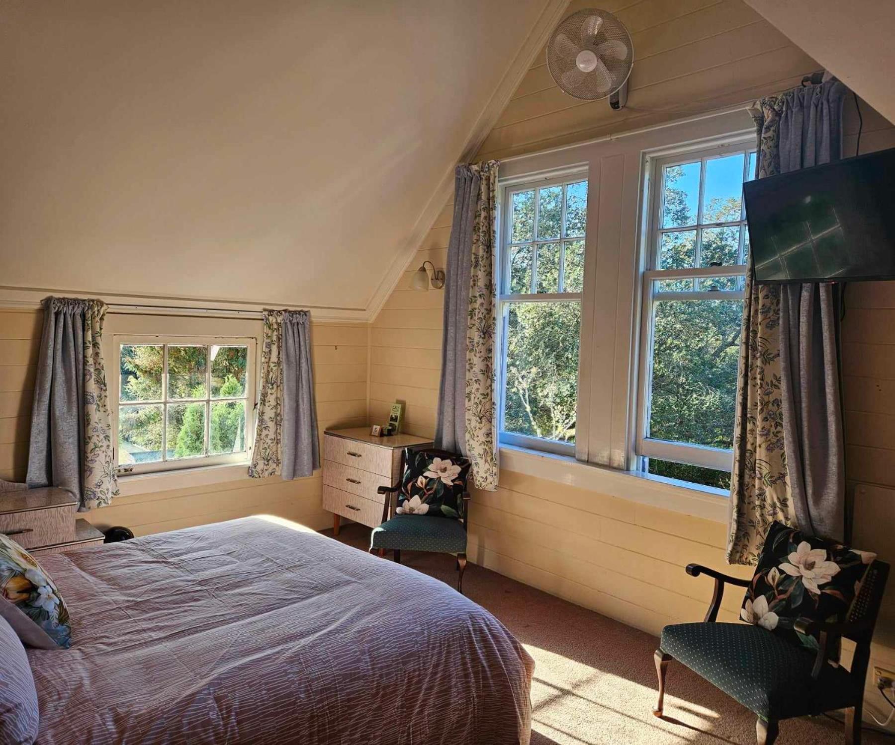 Bed and Breakfast Dovecote House Окленд Экстерьер фото